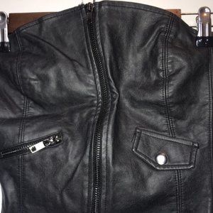 🖤 H&M Faux Leather Sleeveless Top (Small)